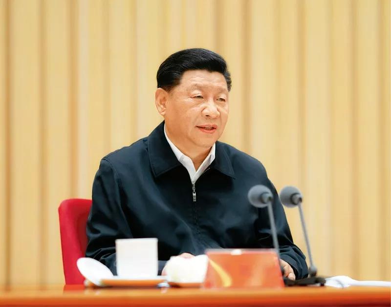 2019年7月9日，中央和國(guó)家機(jī)關(guān)黨的建設(shè)工作會(huì)議在北京召開(kāi)。中共中央總書(shū)記、國(guó)家主席、中央軍委主席習(xí)近平出席會(huì)議并發(fā)表重要講話。新華社記者 鞠鵬/攝